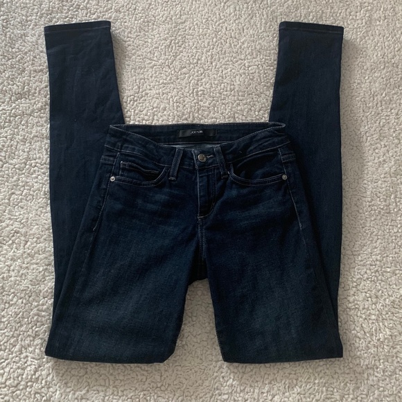 Joe's Jeans Chelsea Fit Mid-Rise Skinny Jeans size 25 ✨HOST PICK✨ - Picture 4 of 10